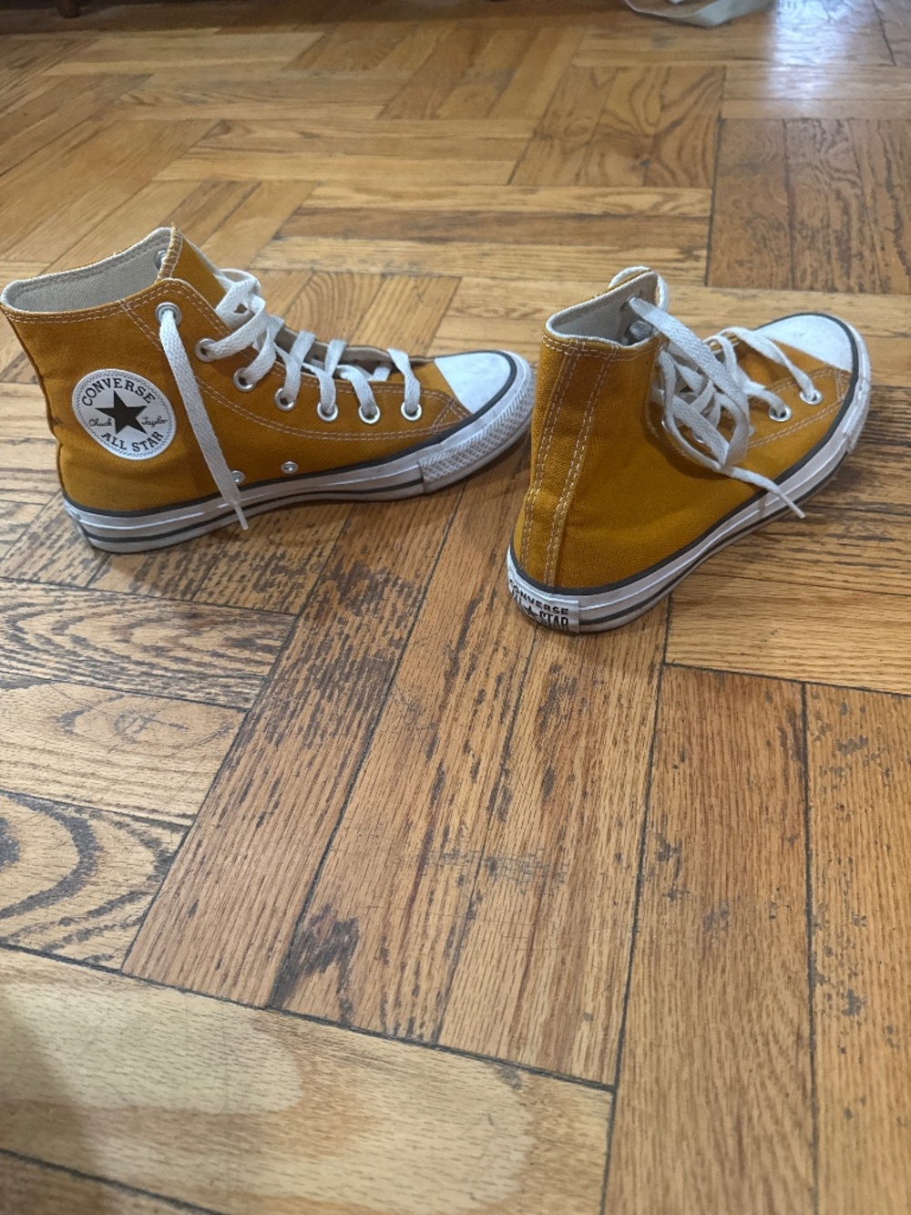 Mustard Converse High tops Women